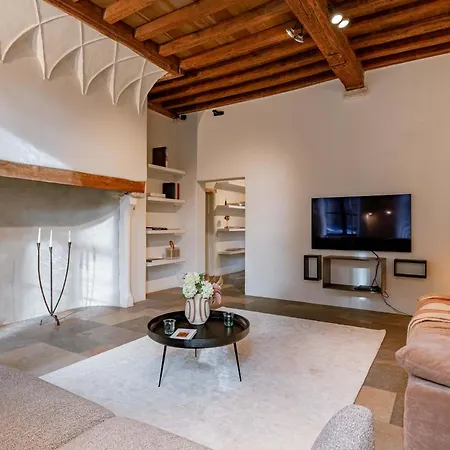 Huswell - Architect Gem In The Heart Of Gent